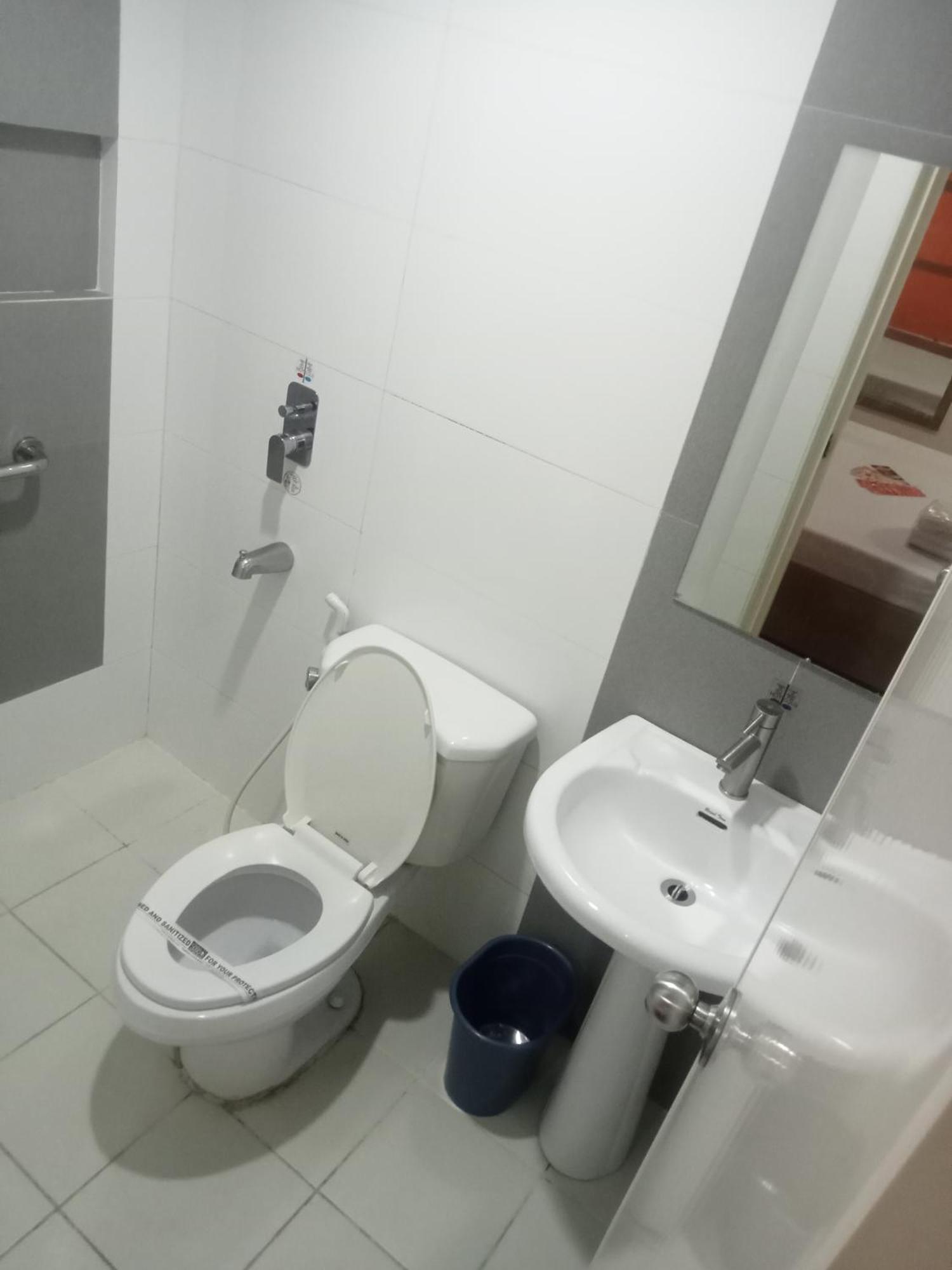 Hotel Sogo Cabanatuan Экстерьер фото