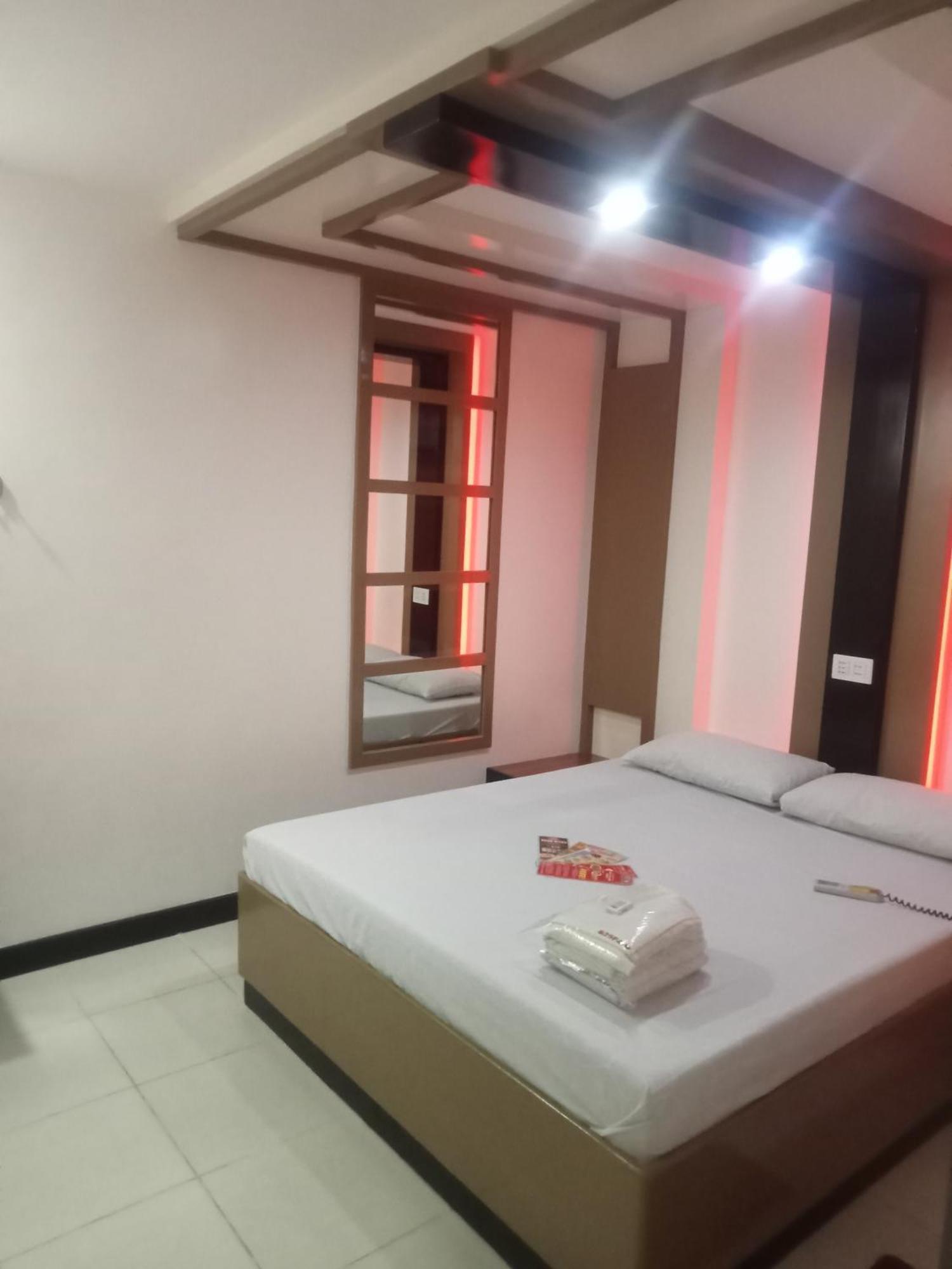 Hotel Sogo Cabanatuan Экстерьер фото